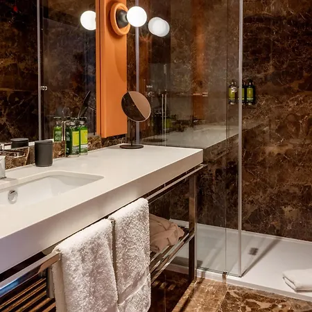 מלון Cenica Hotel, Curio Collection By Hilton פורטו
