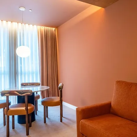 Cenica Hotel, Curio Collection By Hilton מלון 5*